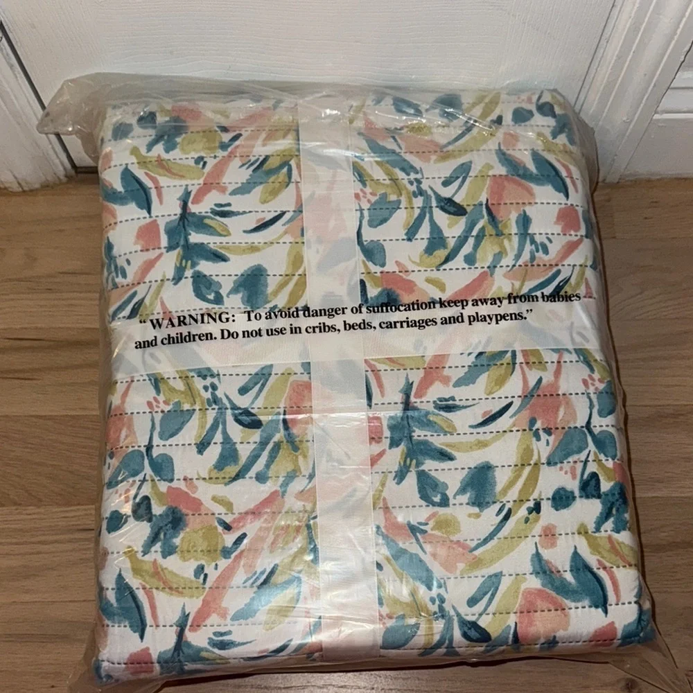 Blue and Pink Botanical Quilt Set Modern Bedding